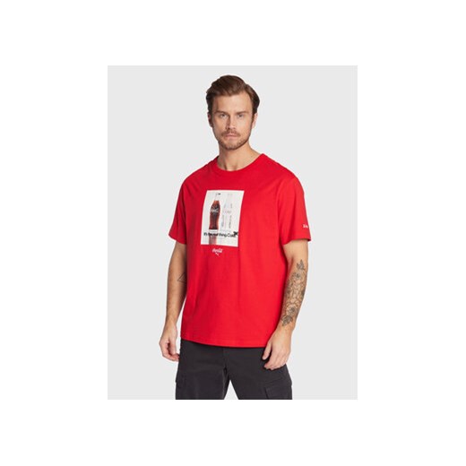 Puma T-Shirt COCA-COLA 536159 Czerwony Regular Fit ze sklepu MODIVO w kategorii T-shirty męskie - zdjęcie 168686780