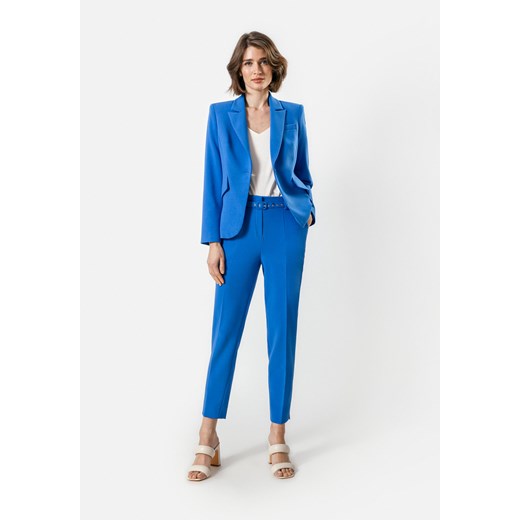 Niebieski taliowany żakiet z patkami Molton 42 Molton