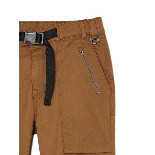 Cropp - Spodnie regular - beżowy ze sklepu Cropp w kategorii Spodnie męskie - zdjęcie 168772100