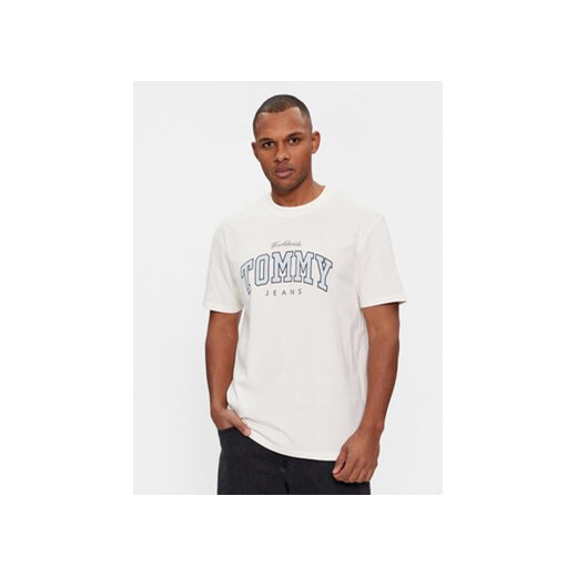 Tommy Jeans T-Shirt Varsity DM0DM18287 Biały Regular Fit ze sklepu MODIVO w kategorii T-shirty męskie - zdjęcie 168809904