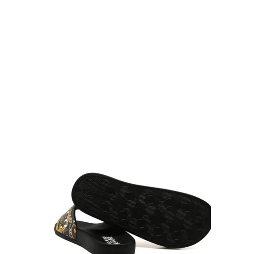 Versace Jeans Couture Klapki 40 promocyjna cena Gomez Fashion Store