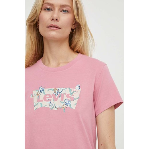Levi&apos;s t-shirt bawełniany damski kolor różowy ze sklepu ANSWEAR.com w kategorii Bluzki damskie - zdjęcie 168841504