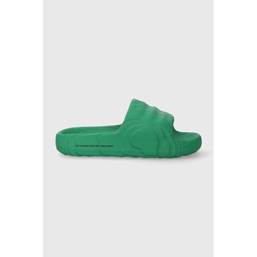 adidas Originals klapki Adilette 22 męskie kolor zielony ze sklepu PRM w kategorii Klapki męskie - zdjęcie 168847641