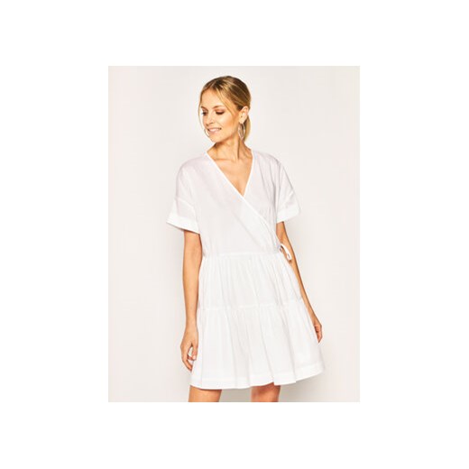 TWINSET Sukienka letnia 201LM2ASS Biały Loose Fit ze sklepu MODIVO w kategorii Sukienki - zdjęcie 168928912