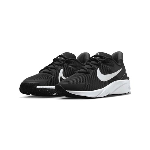 Nike Buty &quot;Star Runner 4&quot; w kolorze czarnym do biegania Nike 40 okazja Limango Polska