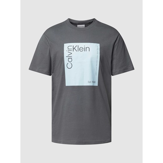 T-shirt z nadrukiem z logo ze sklepu Peek&Cloppenburg  w kategorii T-shirty męskie - zdjęcie 169005433