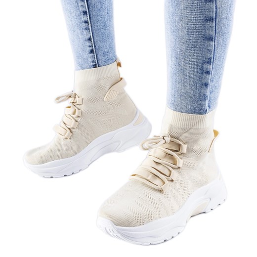Beżowe wysokie sneakersy Vigatto beżowy ze sklepu ButyModne.pl w kategorii Buty sportowe damskie - zdjęcie 169009991