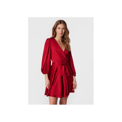 Imperial Sukienka koktajlowa ACVREDG Czerwony Regular Fit ze sklepu MODIVO w kategorii Sukienki - zdjęcie 169017522