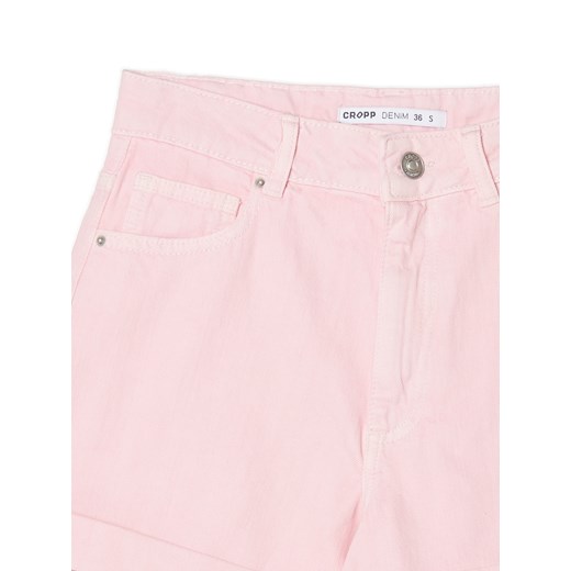 Cropp - Różowe jeansowe szorty mom - wielobarwny Cropp 44 Cropp