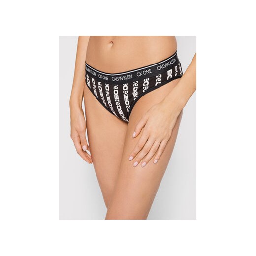 Calvin Klein Underwear Figi klasyczne 000QF5735E Czarny ze sklepu MODIVO w kategorii Majtki damskie - zdjęcie 169047750