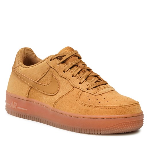 Buty Nike Air Force 1 Lv8 3 (Gs) BQ5485 700 Wheat/Wheat/Gum Light Brown Nike 37.5 okazyjna cena eobuwie.pl