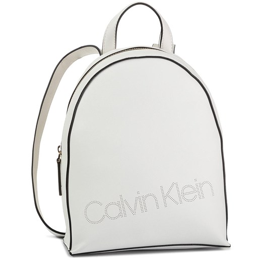 Plecak Calvin Klein Ck Must Psp20 Sml Backpack P K60K606186 YAD Calvin Klein one size wyprzedaż eobuwie.pl