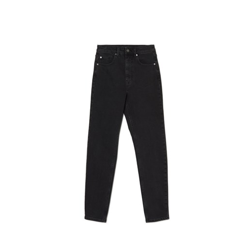 Cropp - Czarne jeansy mom slim TALL - czarny ze sklepu Cropp w kategorii Jeansy damskie - zdjęcie 169134090