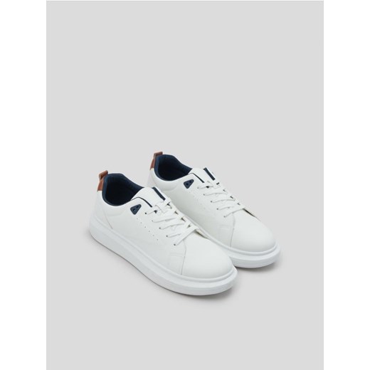 Sinsay - Sneakersy - biały ze sklepu Sinsay w kategorii Trampki męskie - zdjęcie 169146232