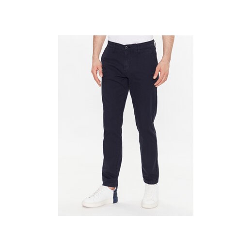 Guess Spodnie materiałowe Myron M3GB26 WFBW3 Granatowy Slim Fit ze sklepu MODIVO w kategorii Spodnie męskie - zdjęcie 169183514
