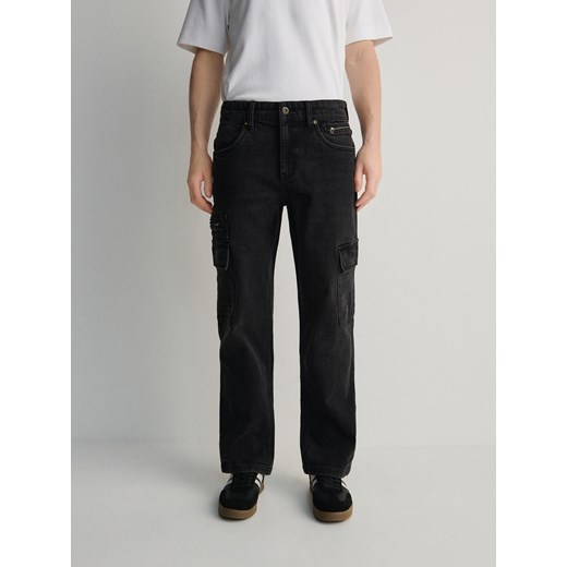 Reserved - Jeansy regular cargo - czarny Reserved 32 Reserved