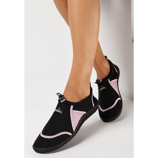Czarno-Różowe Elastyczne Buty Sportowe do Wody Ralvie ze sklepu born2be.pl w kategorii Buty sportowe damskie - zdjęcie 169210034