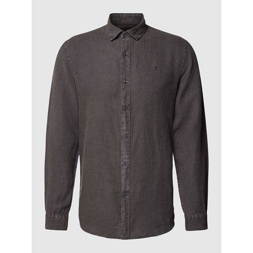 Koszula casualowa o kroju tailored fit z wyhaftowanym logo ze sklepu Peek&Cloppenburg  w kategorii Koszule męskie - zdjęcie 169221664