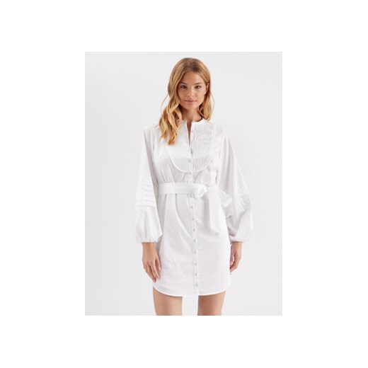 Guess Sukienka koszulowa Tina W3GK0C WAF10 Biały Regular Fit ze sklepu MODIVO w kategorii Sukienki - zdjęcie 169230831