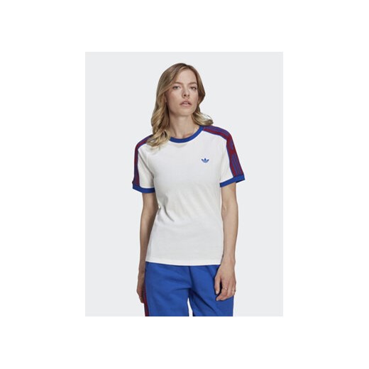 adidas T-Shirt Tape HL9172 Biały Regular Fit ze sklepu MODIVO w kategorii Bluzki damskie - zdjęcie 169232053