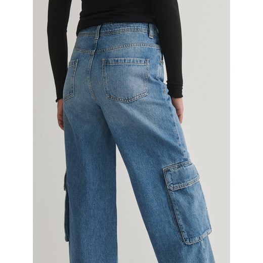 Jeansy damskie Reserved niebieskie bawełniane 