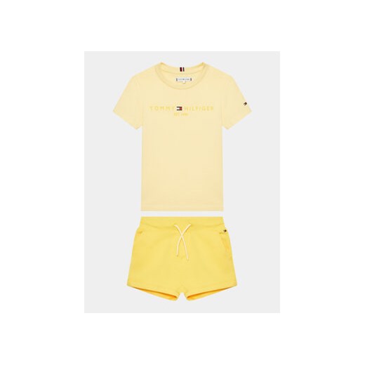 Tommy Hilfiger Komplet t-shirt i spodenki KG0KG07281 M Żółty Regular Fit ze sklepu MODIVO w kategorii Komplety chłopięce - zdjęcie 169285620