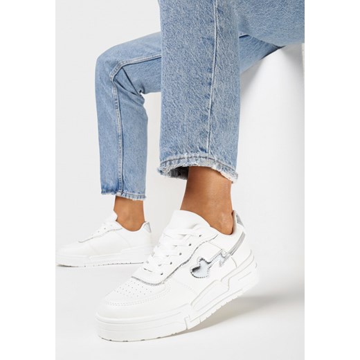 Białe Sneakersy na Grubej Podeszwie z Ozdobnymi Wstawkami i Sercem Wellesa ze sklepu born2be.pl w kategorii Buty sportowe damskie - zdjęcie 169321424