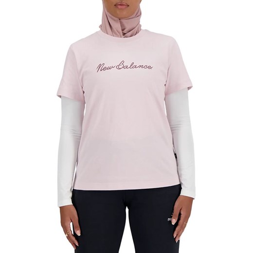 Koszulka New Balance WT41909SOI - różowa ze sklepu streetstyle24.pl w kategorii Bluzki damskie - zdjęcie 169335741