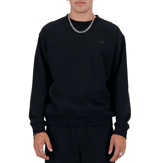 Bluza New Balance MT41506BK - czarna ze sklepu streetstyle24.pl w kategorii Bluzy męskie - zdjęcie 169335742