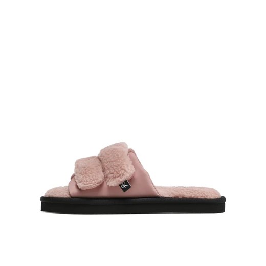 Calvin Klein Jeans Kapcie Home Slide Velcro Shearling YW0YW00861 Różowy 36 wyprzedaż MODIVO