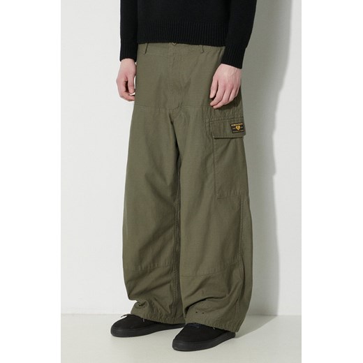 Human Made spodnie bawełniane Military Easy Pants kolor zielony w fasonie cargo HM27PT002 ze sklepu PRM w kategorii Spodnie męskie - zdjęcie 169412663