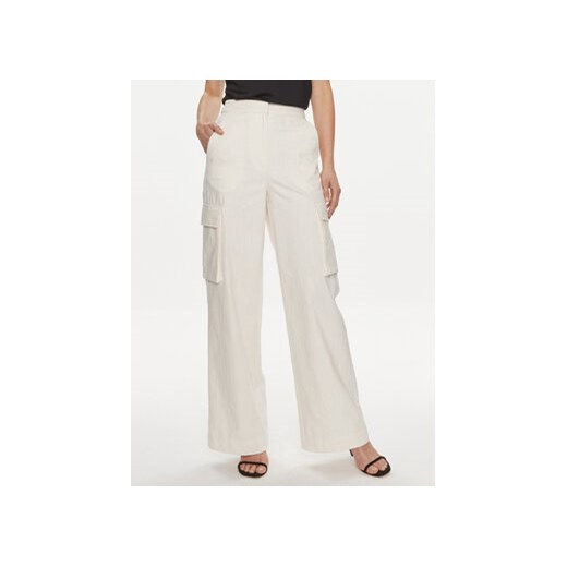 Edited Spodnie materiałowe Malena Biały Wide Leg ze sklepu MODIVO w kategorii Spodnie damskie - zdjęcie 169413991