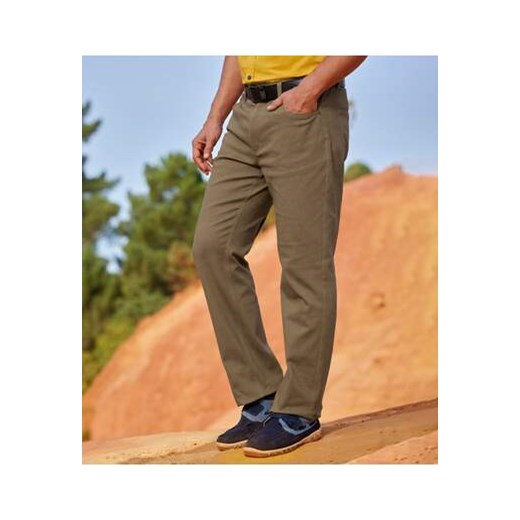 Brązowe spodnie regular ze stretchem ze sklepu Atlas For Men w kategorii Spodnie męskie - zdjęcie 169419324