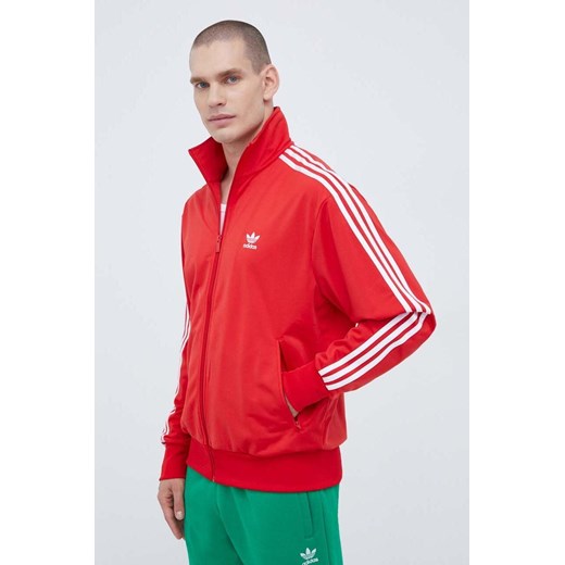 adidas Originals bluza męska kolor czerwony z aplikacją  IJ7060 ze sklepu ANSWEAR.com w kategorii Bluzy męskie - zdjęcie 169442752