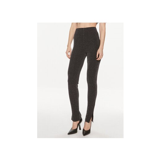 Pieces Spodnie materiałowe Lina 17129946 Czarny Regular Fit ze sklepu MODIVO w kategorii Spodnie damskie - zdjęcie 169450073