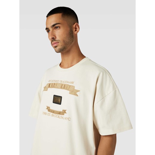 T-shirt o pudełkowym kroju z wyhaftowanym logo Karl Kani XXL Peek&Cloppenburg 