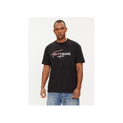 Tommy Jeans T-Shirt Spray Pop Color DM0DM18572 Czarny Regular Fit ze sklepu MODIVO w kategorii T-shirty męskie - zdjęcie 169494181