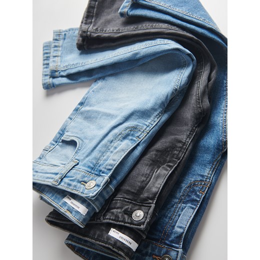 Spodnie/półśpiochy Reserved 