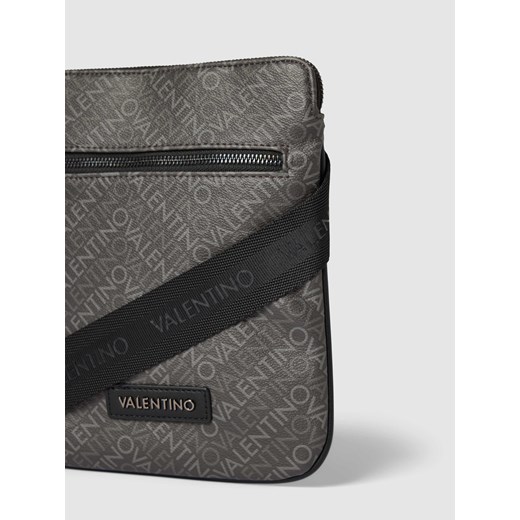Torba na długim pasku z detalem z logo model ‘TYRONE’ Valentino Bags One Size Peek&Cloppenburg 