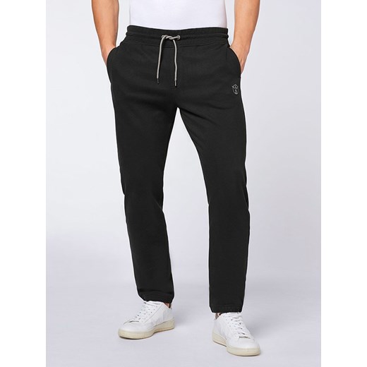 Chiemsee Spodnie dresowe w kolorze czarnym ze sklepu Limango Polska w kategorii Spodnie męskie - zdjęcie 169526110