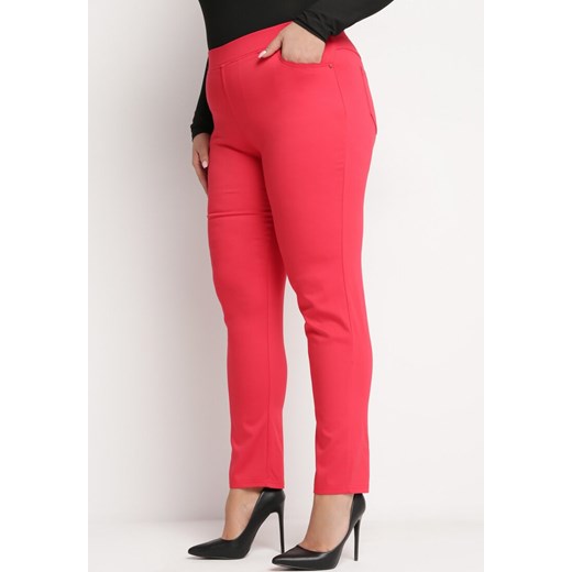 Czerwone Spodnie Regular z Elastyczną Talią i Wsuwanymi Kieszonkami Astridda ze sklepu Born2be Odzież w kategorii Spodnie damskie - zdjęcie 169553151
