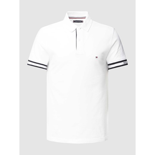 Koszulka polo o kroju slim fit z wyhaftowanym logo ze sklepu Peek&Cloppenburg  w kategorii T-shirty męskie - zdjęcie 169557541