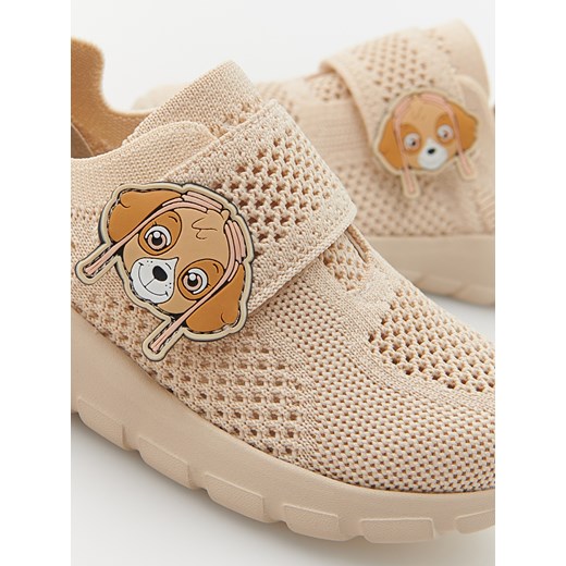 Reserved buty sportowe dziecięce na rzepy