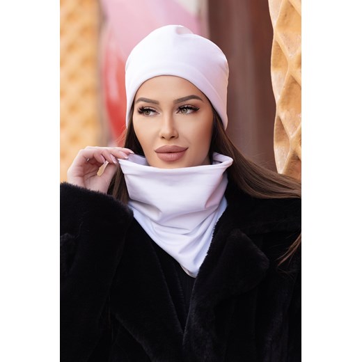 Komplet DORFESA WHITE ze sklepu Ivet Shop w kategorii Komplety czapka i szalik damskie - zdjęcie 169590303
