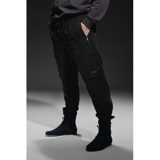 H & M - Sportowe joggersy cargo - Czarny ze sklepu H&M w kategorii Spodnie męskie - zdjęcie 169592390