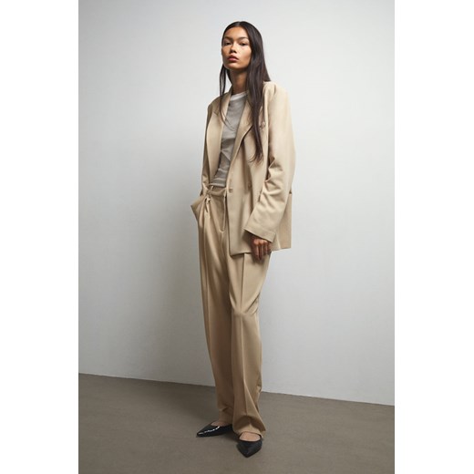 H & M - Zwężane spodnie - Beżowy ze sklepu H&M w kategorii Spodnie damskie - zdjęcie 169592753