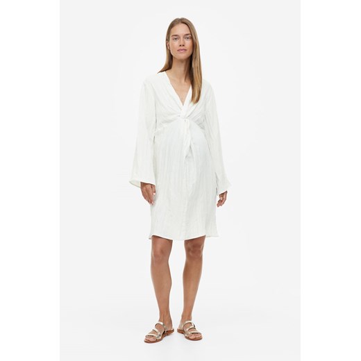H & M - MAMA Kreszowana sukienka - Biały H & M S H&M