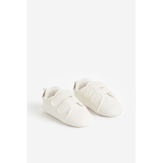 H & M - Miękkie kapcie - Biały ze sklepu H&M w kategorii Buciki niemowlęce - zdjęcie 169596732