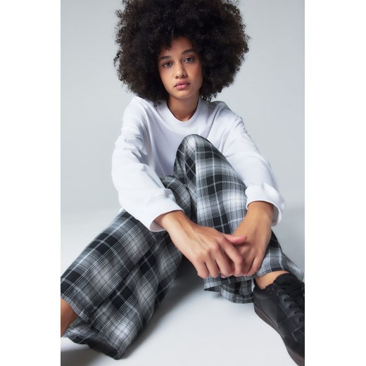 H & M - Spodnie piżamowe z diagonalu - Czarny H & M XXL H&M