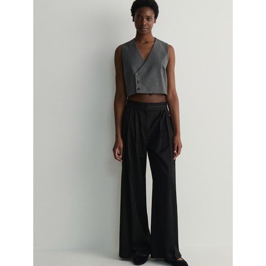 Reserved - Spodnie z ozdobną wstawką - czarny ze sklepu Reserved w kategorii Spodnie damskie - zdjęcie 169606721